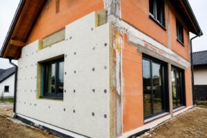 découvrez les erreurs courantes à éviter lors de l'isolation thermique de votre maison pour garantir un résultat durable et performant.
