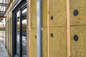 découvrez quelle isolation thermique choisir pour optimiser le confort et les économies d'énergie de votre maison en 2026.